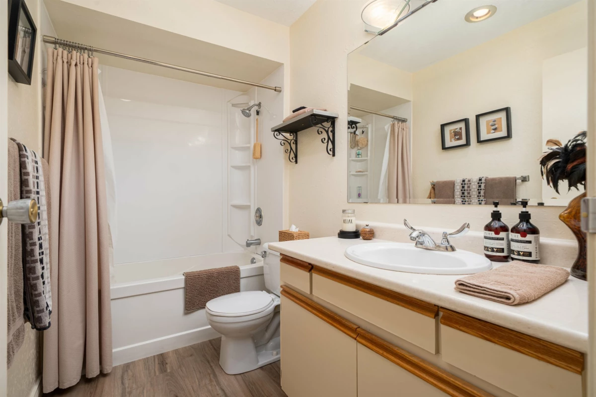 Mudroom Photo of 301 1000 King Albert Avenue, Coquitlam, BC