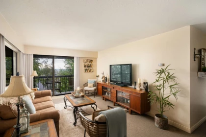 301 1000 King Albert Avenue, Coquitlam, BC