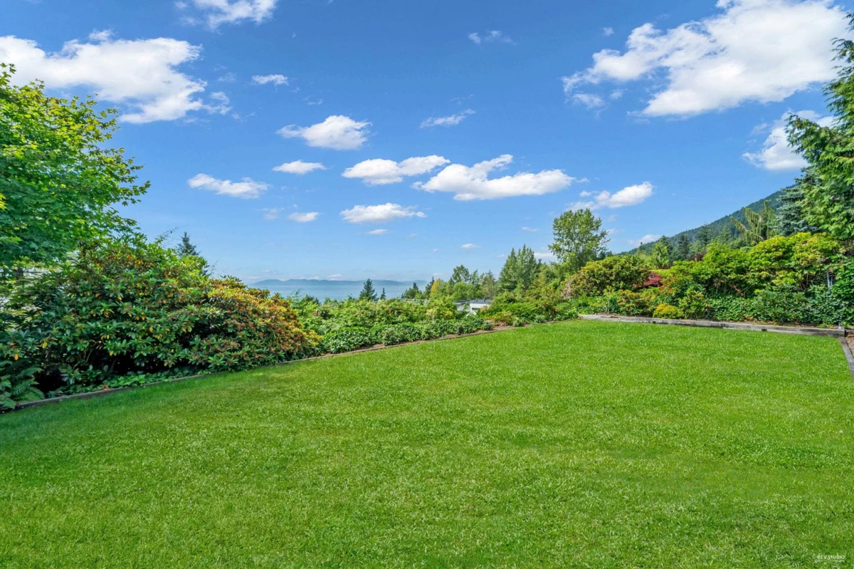 Street View Photo of 2662 Chelsea Place, West Vancouver, BC