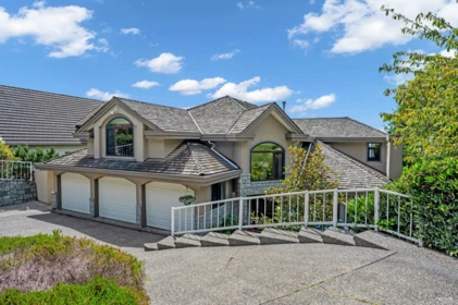 2662 Chelsea Place, West Vancouver, BC