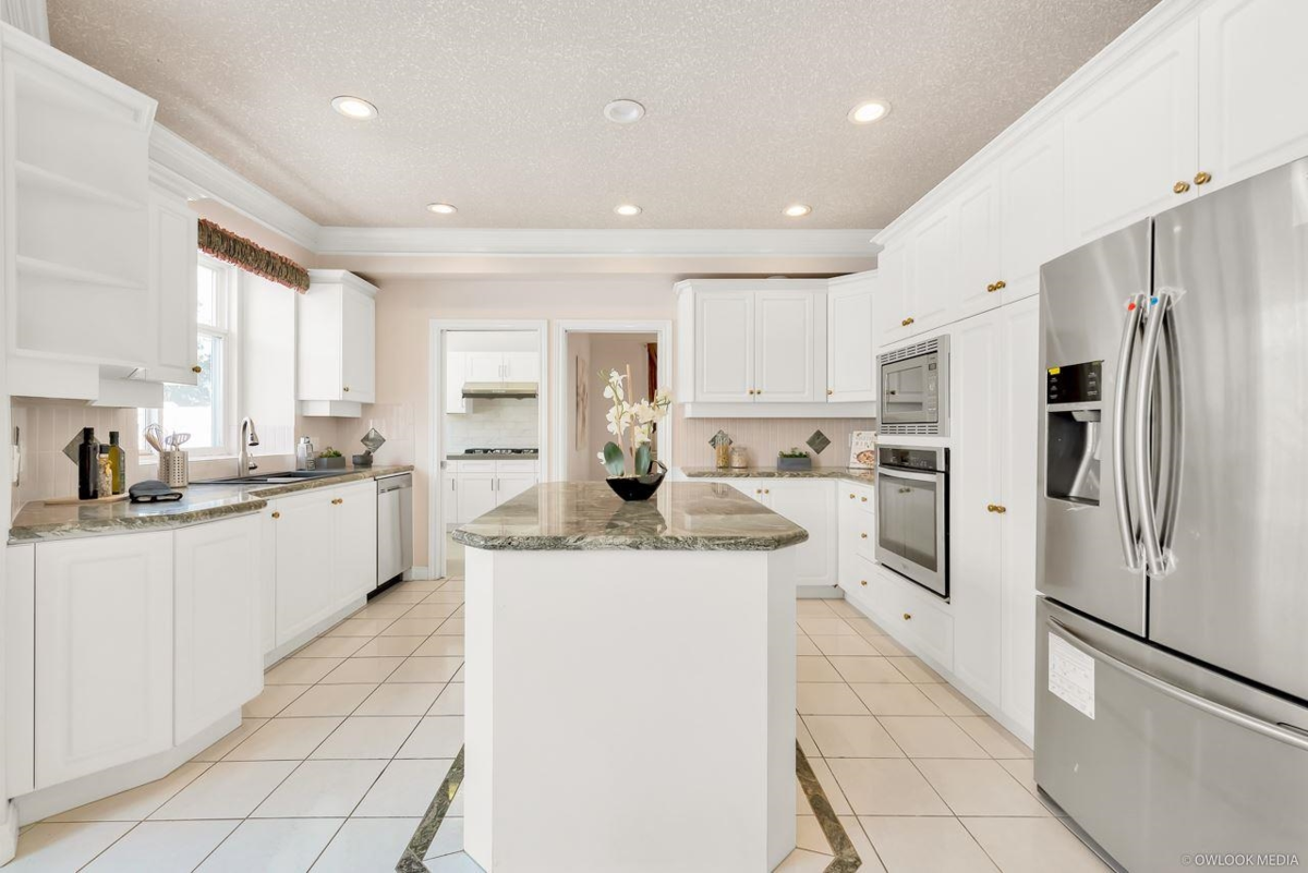 Breakfast Nook Photo of 8777 Wheeler Road, Richmond, BC