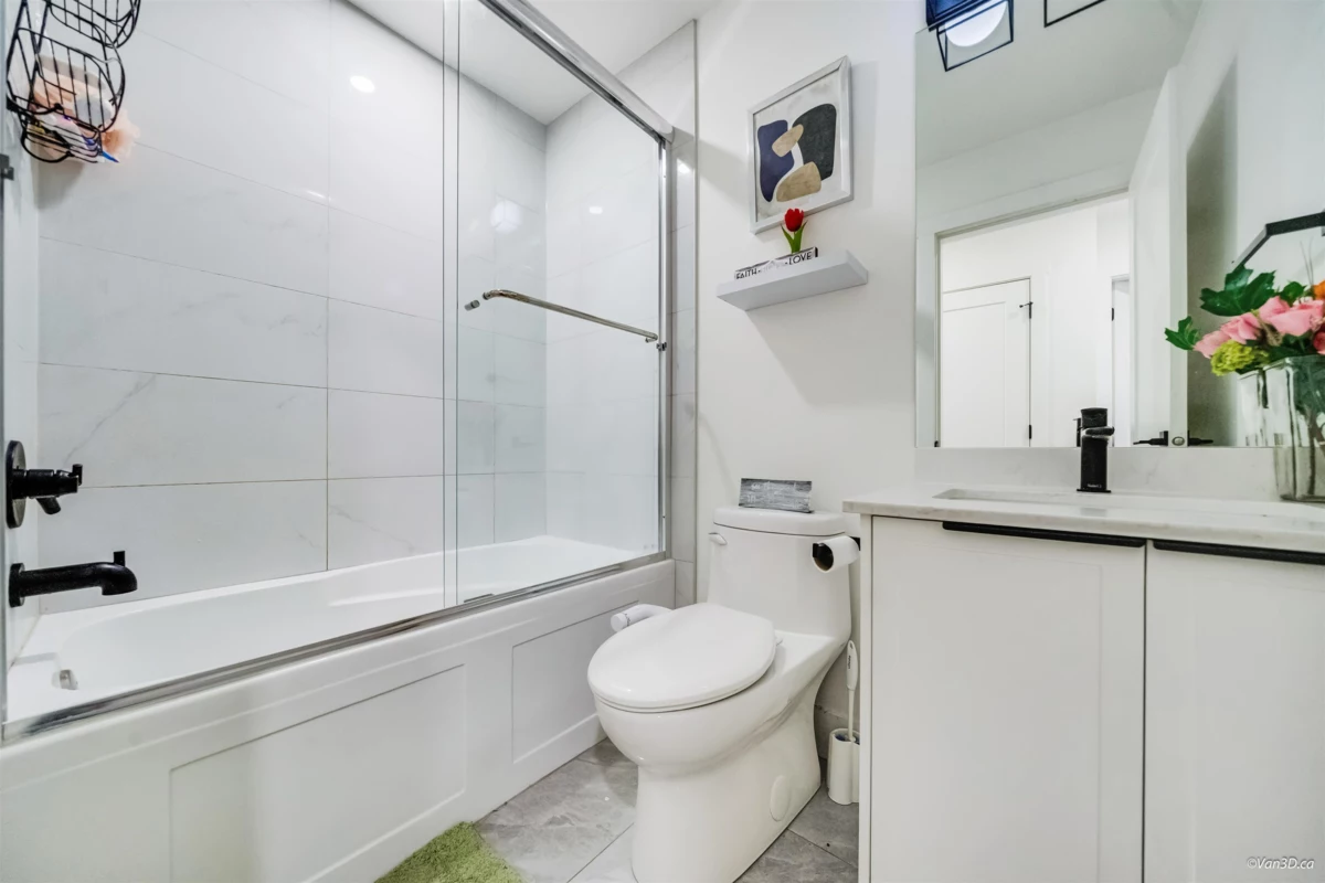 Basement Recreation Room Photo of 33 6138 128 Street, Surrey, BC