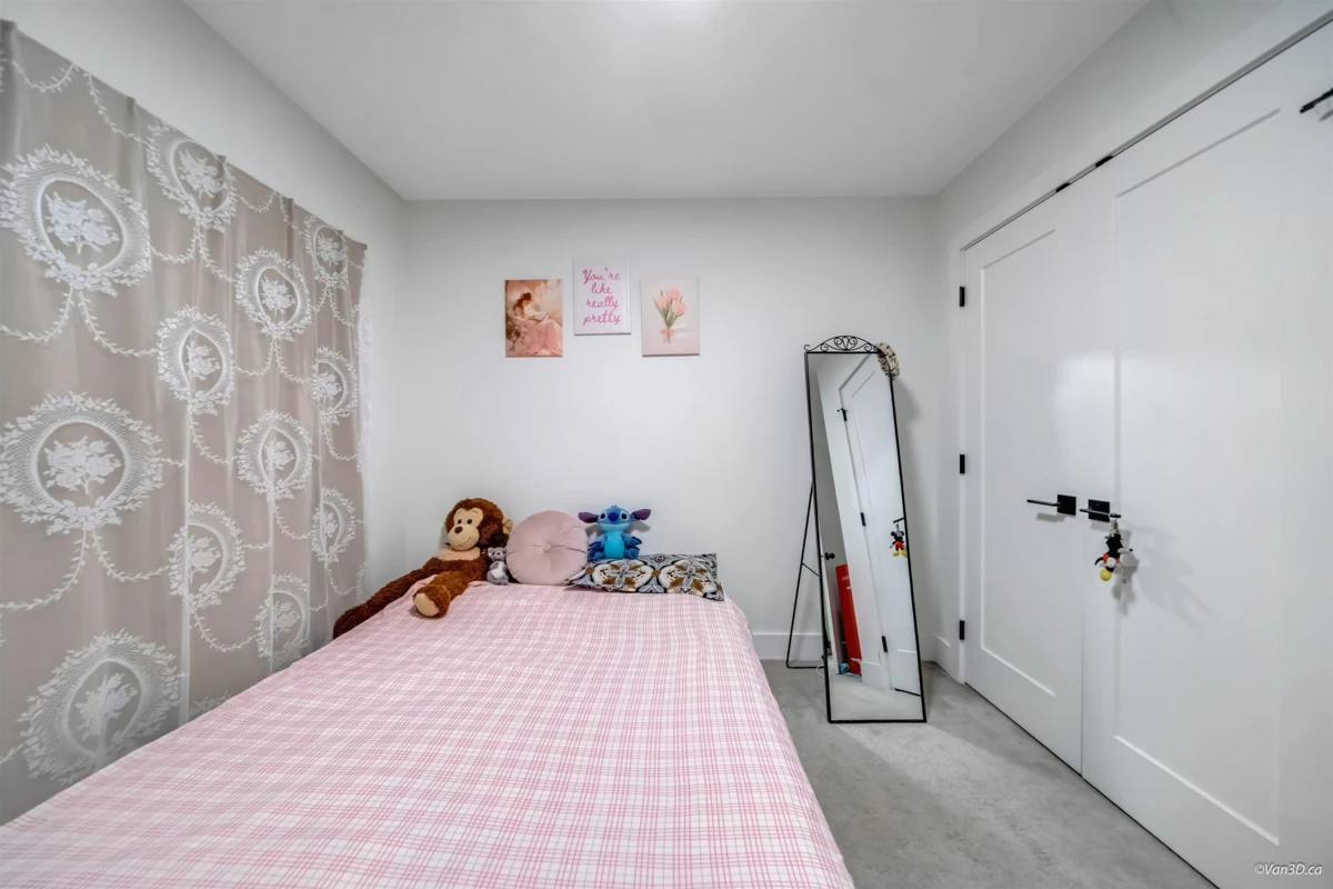 Bedroom 3 Photo of 33 6138 128 Street, Surrey, BC