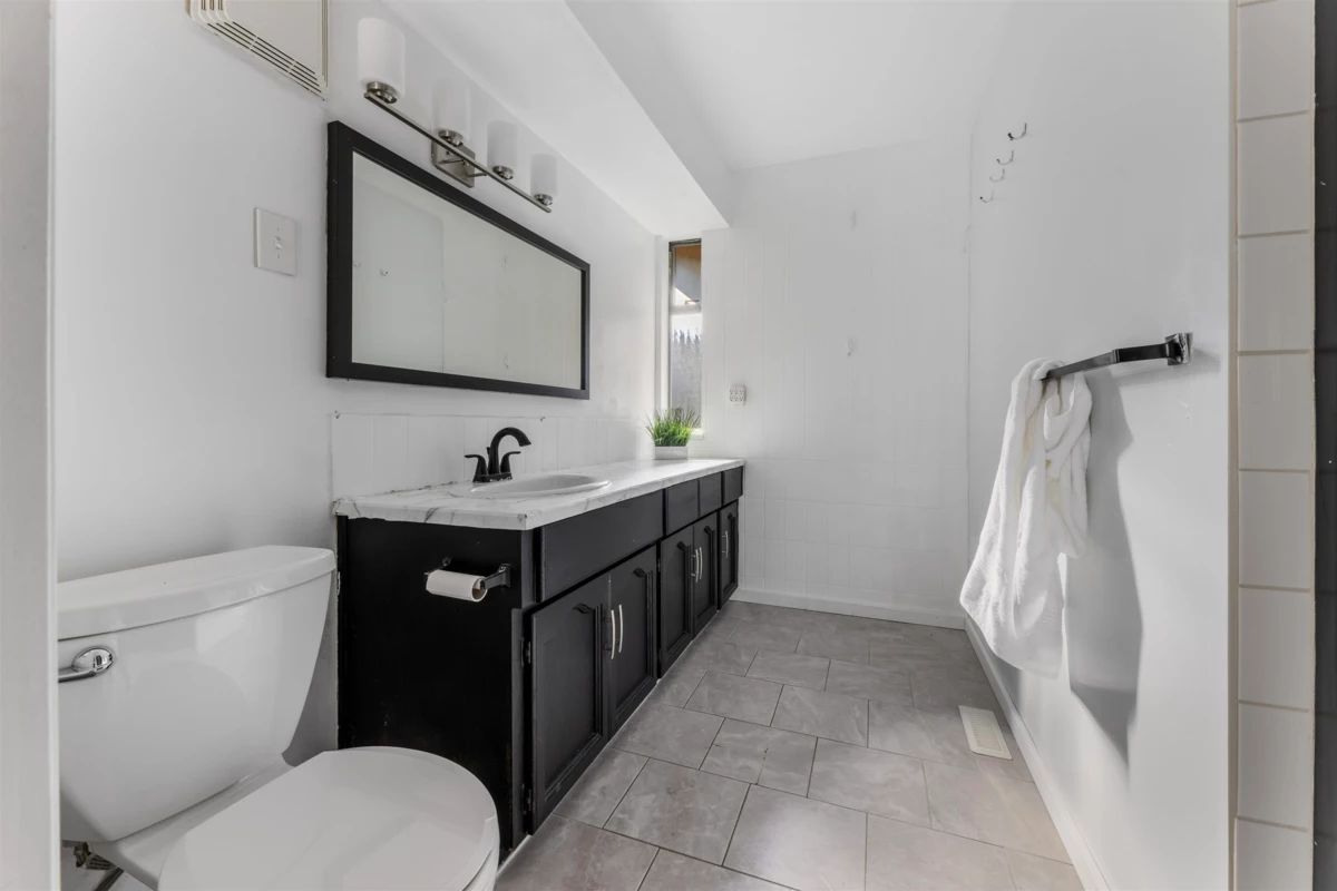 Loft / Bonus Room Photo of 9840 158a Street, Surrey, BC