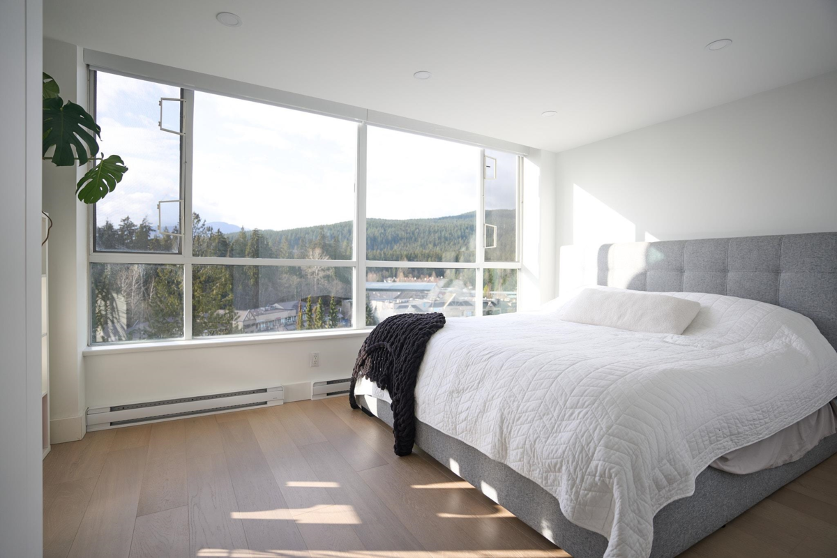 Kitchen Island Photo of 903 995 Roche Point Drive, North Vancouver, BC