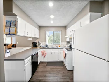 38143 Hemlock Avenue, Squamish, BC, Squamish — Single Family Residence for sale