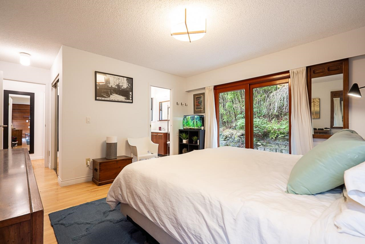 Bedroom 4 Photo of 814 Washington Drive, Port Moody, BC