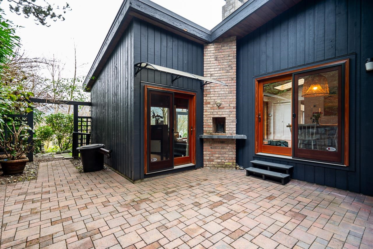 Outdoor Patio Photo of 814 Washington Drive, Port Moody, BC