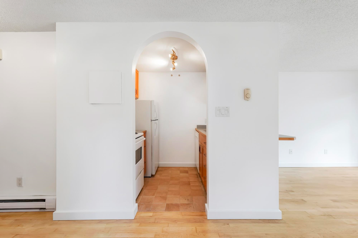 Bedroom 3 Photo of 6 1101 W 8th Avenue, Vancouver, BC