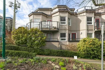 6 1101 W 8th Avenue, Vancouver, BC