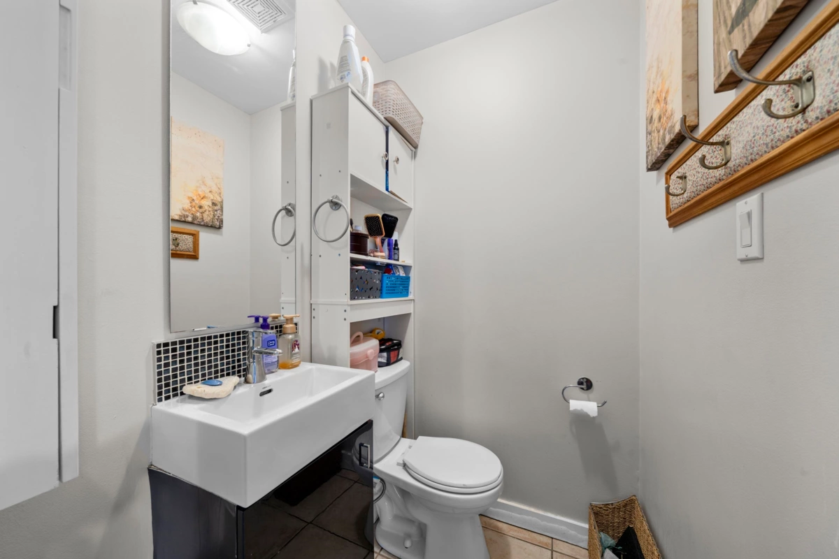 Kitchen Island Photo of 21468 Mayo Place, Maple Ridge, BC