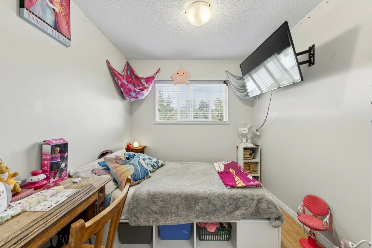 Primary Bathroom Photo of 21468 Mayo Place, Maple Ridge, BC