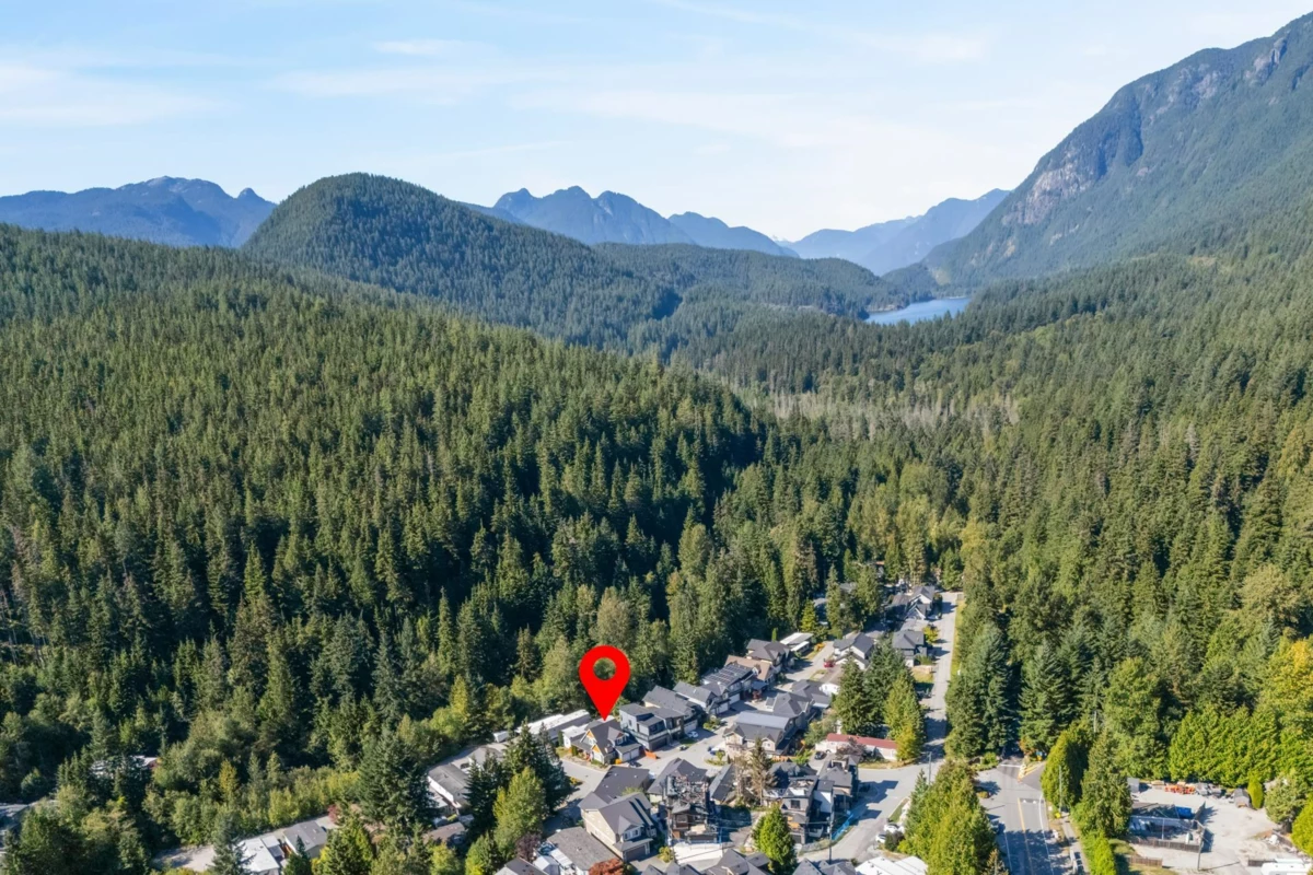 Fitness Center Photo Near 87 3295 Sunnyside Road, Anmore, BC