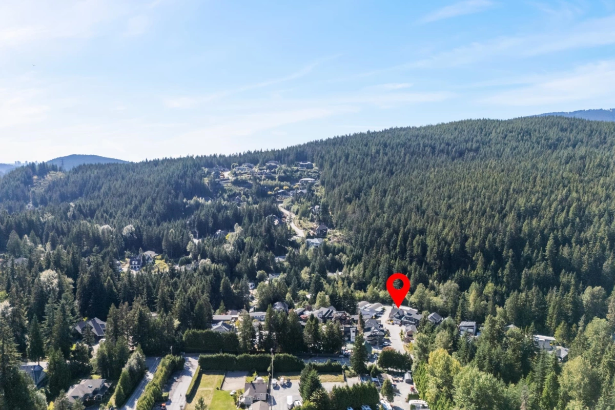 Neighborhood Park Photo Near 87 3295 Sunnyside Road, Anmore, BC