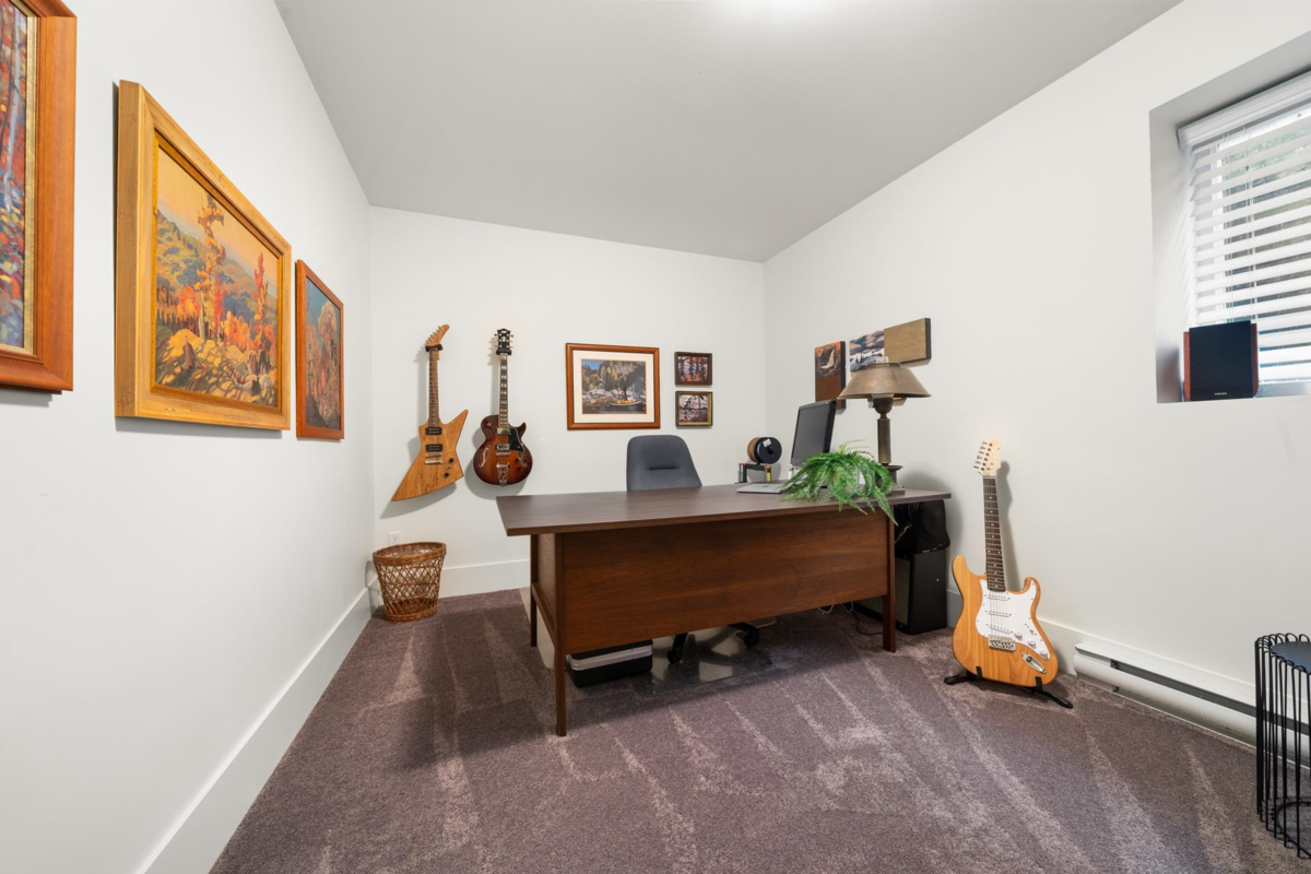 Outdoor Patio Photo of 87 3295 Sunnyside Road, Anmore, BC