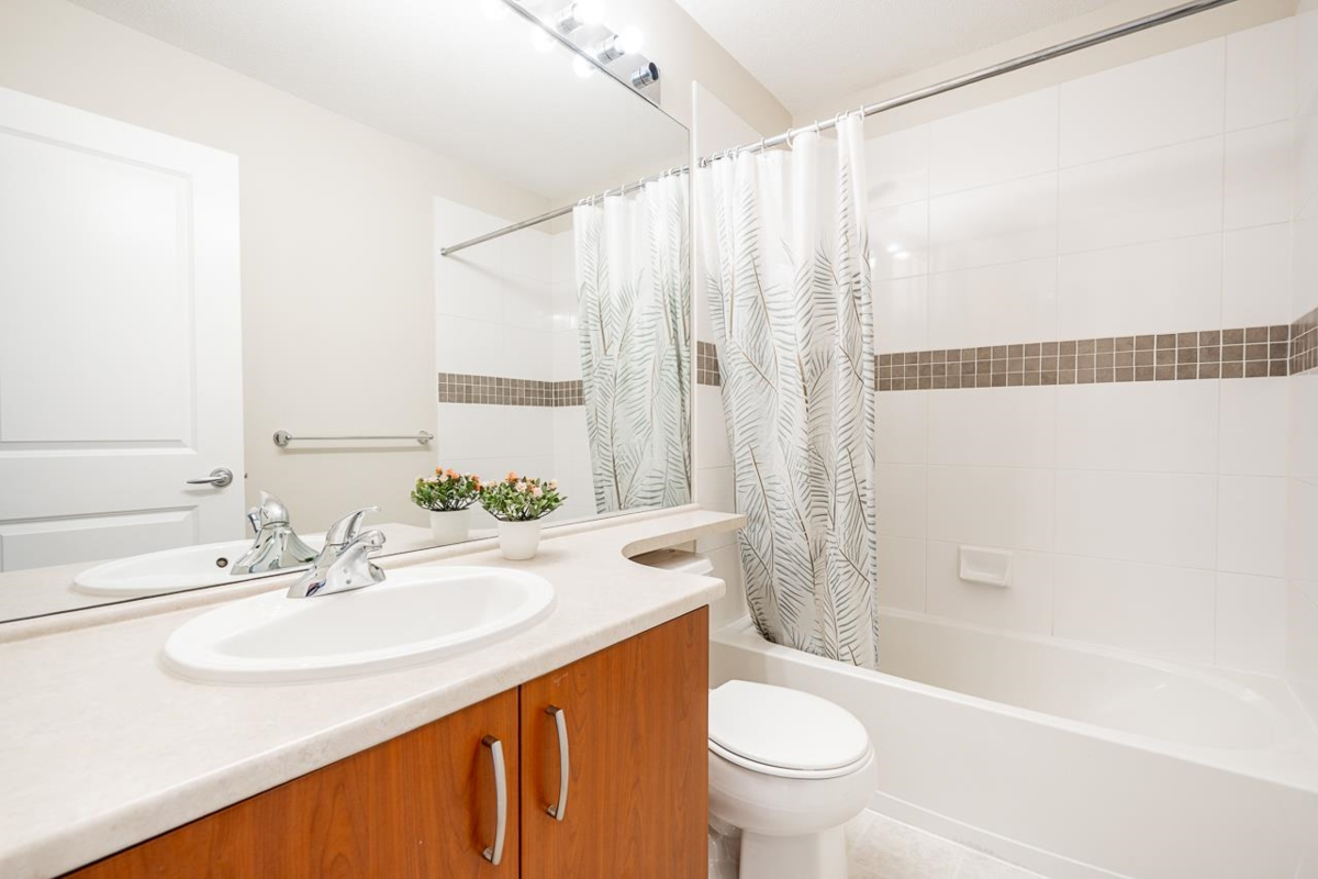 Entry Foyer Photo of 23 9088 Halston Court, Burnaby, BC