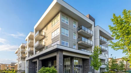 401 11913 Burnett Street, Maple Ridge, BC, Maple Ridge — Apartment/Condo for sale