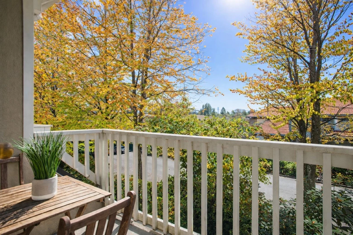 Dining Area Photo of 6 4933 Fisher Drive, Richmond, BC