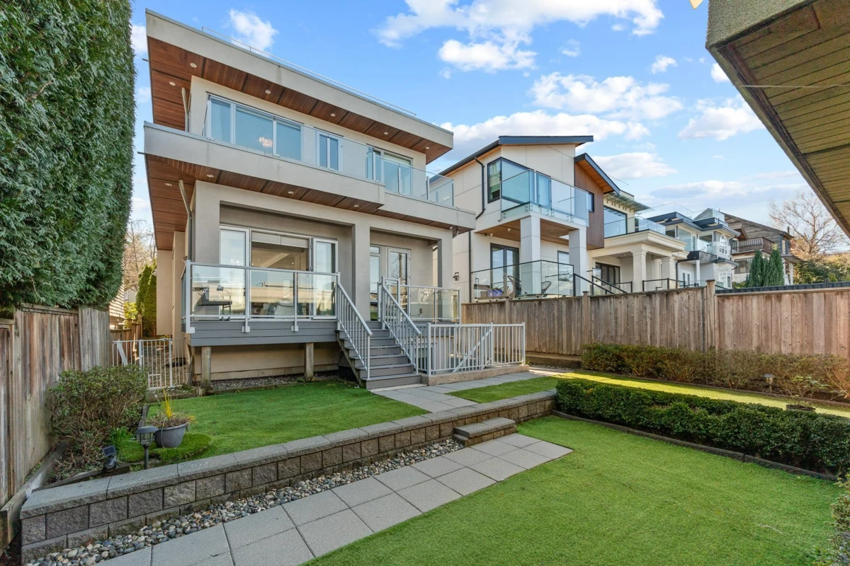 Community Amenities Photo (Clubhouse) of 3253 W 21st Avenue, Vancouver, BC