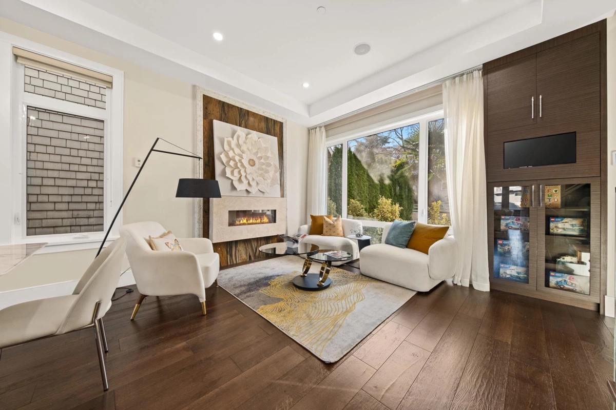 Kitchen Island Photo of 3253 W 21st Avenue, Vancouver, BC