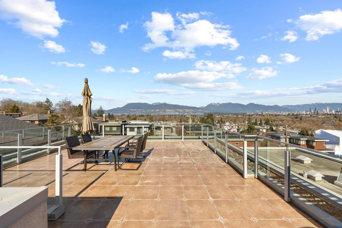 Outdoor Kitchen Photo of 3253 W 21st Avenue, Vancouver, BC