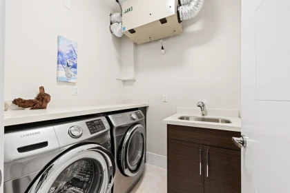 Hot Tub / Spa Photo of 3253 W 21st Avenue, Vancouver, BC