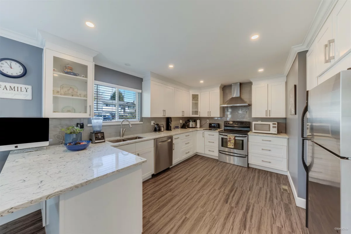 Primary Bathroom Photo of 6153 Morgan Drive, Surrey, BC