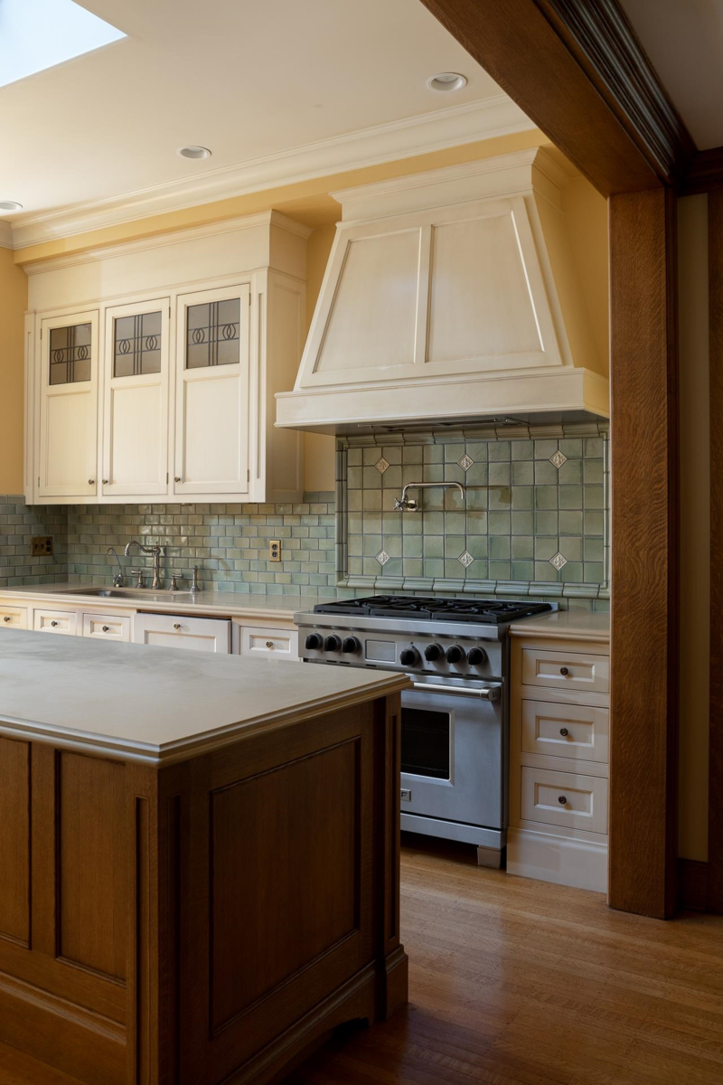 Guest Bathroom Photo of 2 3838 Cypress Street, Vancouver, BC