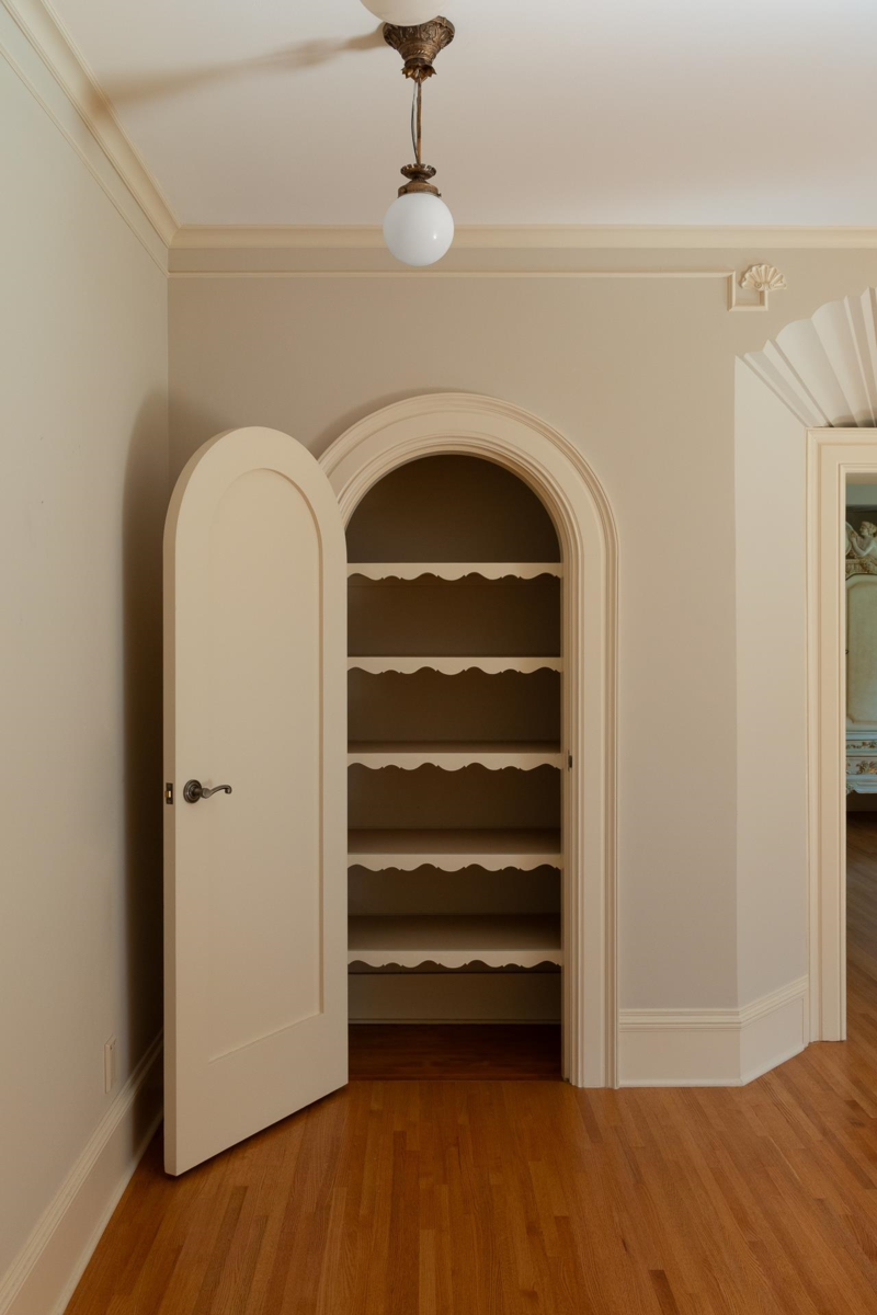 Staircase Photo of 2 3838 Cypress Street, Vancouver, BC