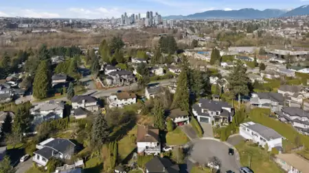 Primary Bedroom Photo of 7148 Cardinal Court, Burnaby, BC