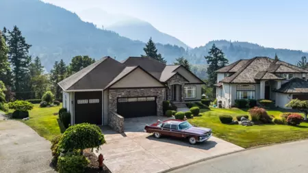 4360 Estate Drive, Chilliwack, BC, Chilliwack — Single Family Residence for sale