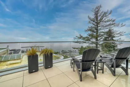 15046 Buena Vista Avenue, White Rock, BC, White Rock — Single Family Residence for sale