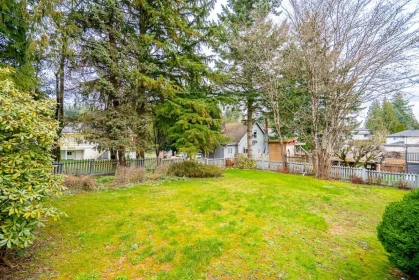 Breakfast Nook Photo of 2293 Warrenton Avenue, Coquitlam, BC