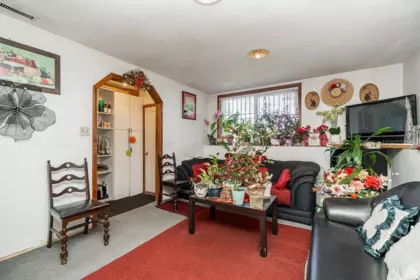 Mudroom Photo of 4712 Victoria Drive, Vancouver, BC