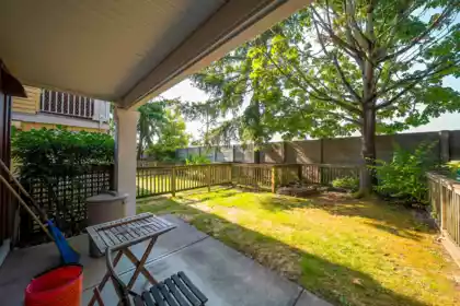 Breakfast Nook Photo of 68 935 Ewen Avenue, New Westminster, BC