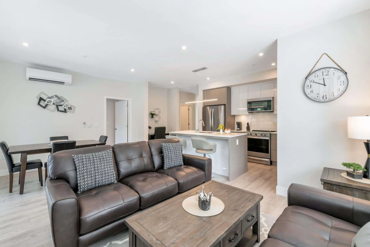 Family Room Photo of 101 45500 Market Way, Chilliwack, BC