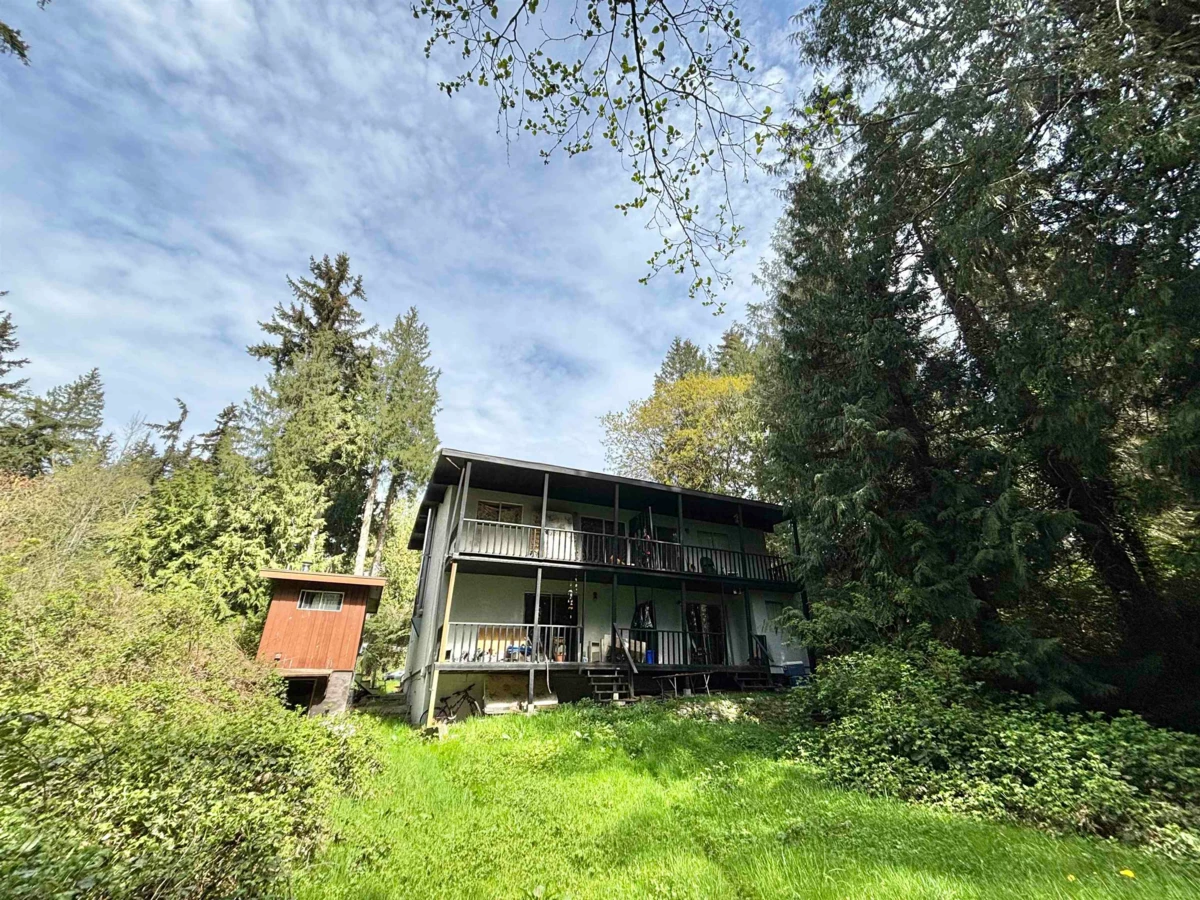 Exterior Rear Photo of 1291 Marlene Road, Roberts Creek, BC