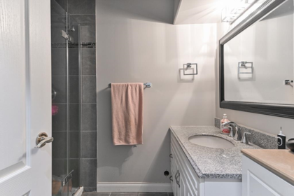Mudroom Photo of 31466 Jean Court, Abbotsford, BC