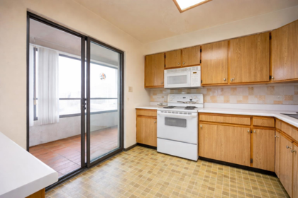 Pantry Photo of 902 615 Belmont Street, New Westminster, BC