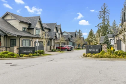 46 7979 152 Street, Surrey, BC, Surrey — Townhouse for sale