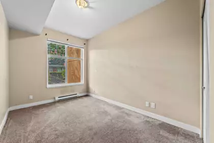 Primary Bedroom Photo of 111 33545 Rainbow Avenue, Abbotsford, BC