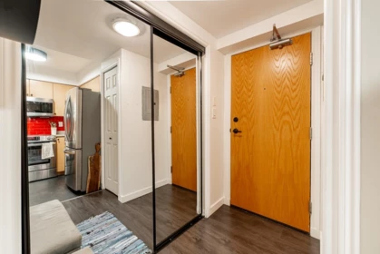 Loft / Bonus Room Photo of 706 680 Clarkson Street, New Westminster, BC