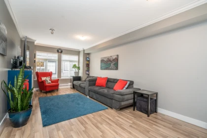 Kitchen Island Photo of 48 19448 68 Avenue, Surrey, BC