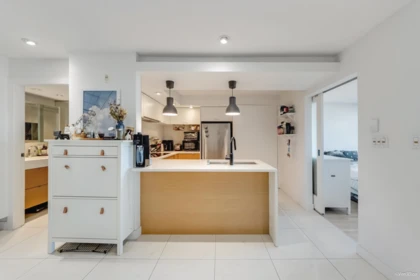 Kitchen Island Photo of 304 2525 Blenheim Street, Vancouver, BC
