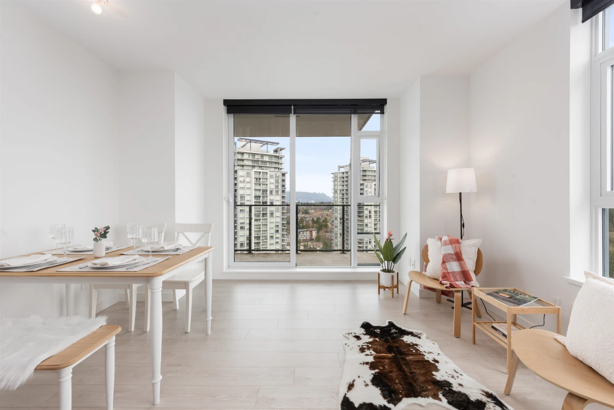 Family Room Photo of 3107 9887 Whalley Boulevard, Surrey, BC