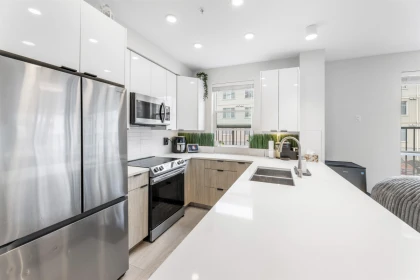 Kitchen Photo of 103 19825 54 Avenue, Langley, BC