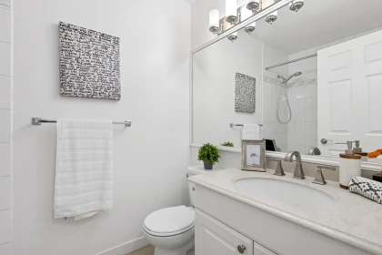 Mudroom Photo of 3638 Maginnis Avenue, North Vancouver, BC