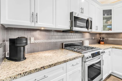 Breakfast Nook Photo of 6082 145a Street, Surrey, BC