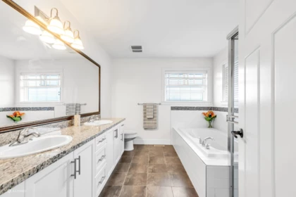 Powder Room Photo of 6082 145a Street, Surrey, BC