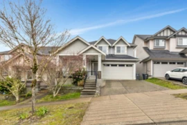 6082 145a Street, Surrey, BC